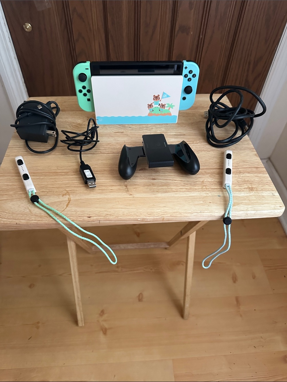 Nintendo Switch Animal Crossing: New Horizons Special Edition Console Bundle.